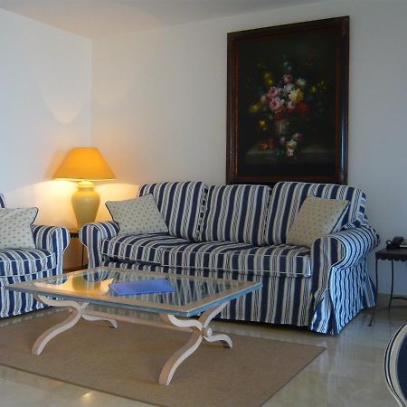 Appartement Relais De La Reine Cannes Croisette Exteriör bild